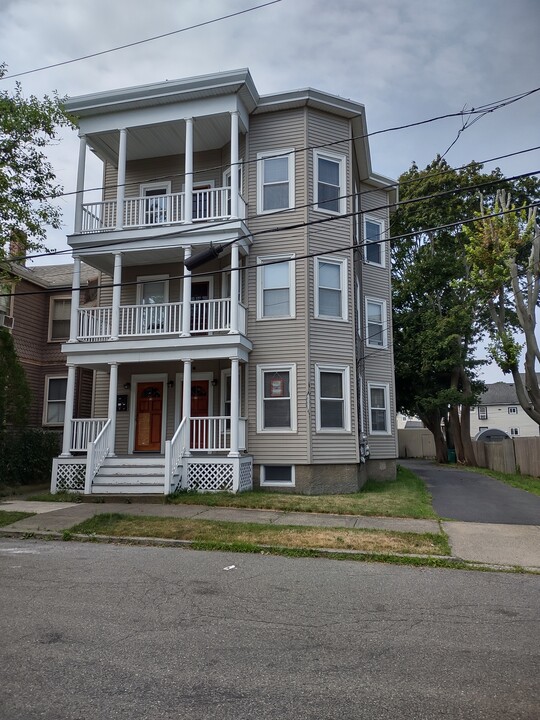 12 Michigan Ave, Unit #2 in Lynn, MA - Building Photo