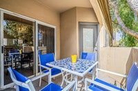 600 Grove Pky photo'