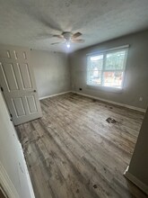 5295 Stonebush Terrace in Stone Mountain, GA - Building Photo - Building Photo