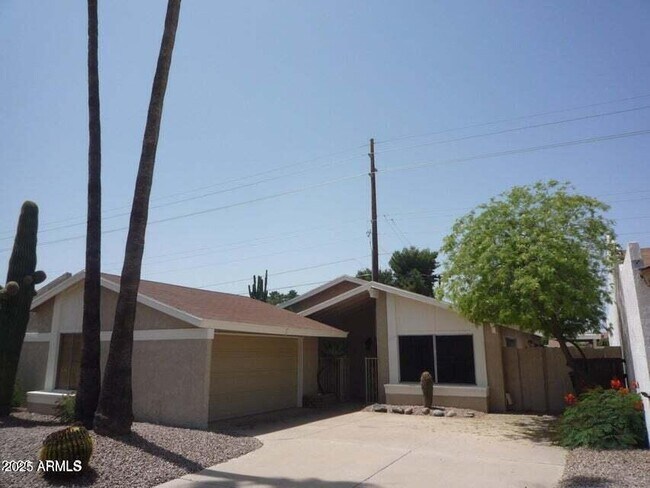 1826 N 87th Way in Scottsdale, AZ - Building Photo - Building Photo