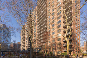 CPW Towers in New York, NY - Building Photo - Building Photo