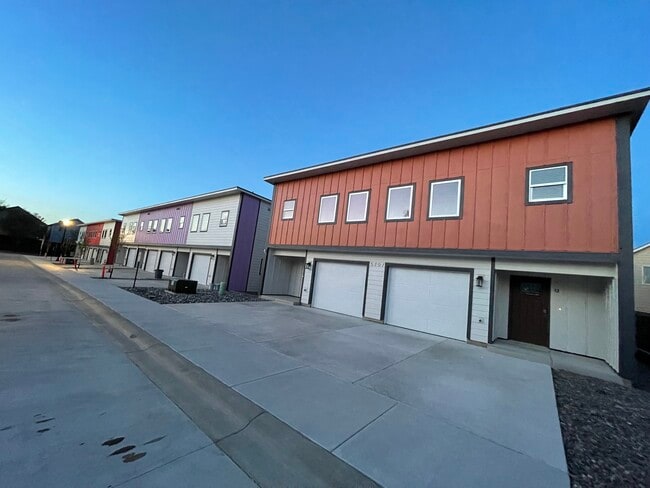 property at 5711 NE 74th Ct