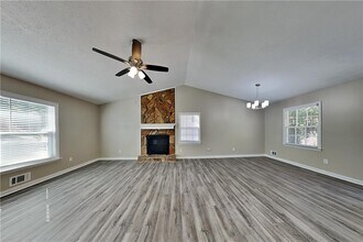 166 Kelly Ct in Dallas, GA - Building Photo - Building Photo