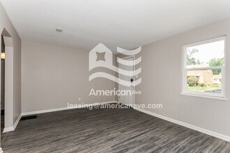 526 Harriet St in Dayton, OH - Building Photo - Building Photo