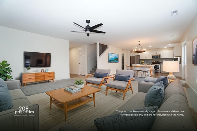 property at 1512 W Cub River Dr