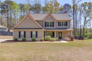 13 Creekside Dr in Winder, GA - Building Photo