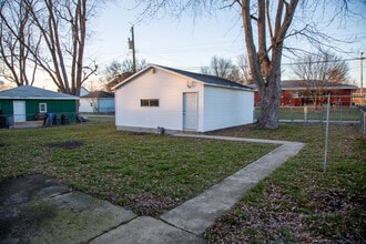 631 Elm St in Beecher, IL - Building Photo - Building Photo