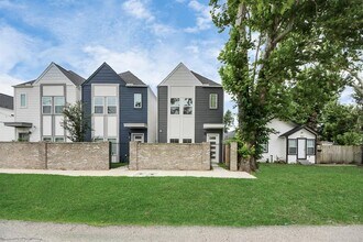 308 Neyland St in Houston, TX - Building Photo - Building Photo