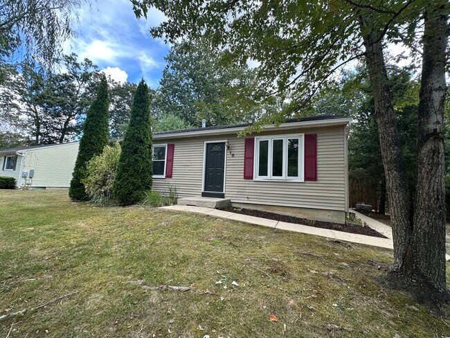 16 Woodside Ln in Sicklerville, NJ - Building Photo - Building Photo