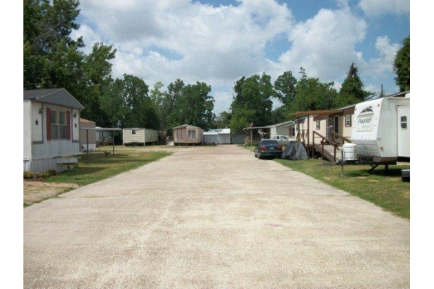 Seth's Mobile Home Village in Nederland, TX - Building Photo - Other