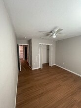 315 N Merrill Ave, Unit C in Duncanville, TX - Foto de edificio - Building Photo