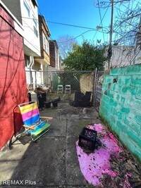1730 Edgley St photo'