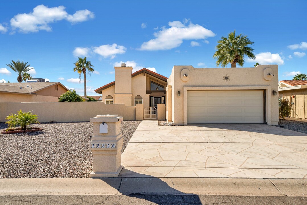 25826 S Howard Dr in Sun Lakes, AZ - Building Photo