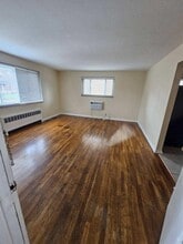 4177 Paxton Woods Ln, Unit 2 in Cincinnati, OH - Building Photo - Building Photo