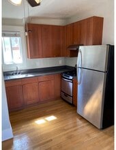 2103 Island Ave, Unit #4 in San Diego, CA - Foto de edificio - Building Photo