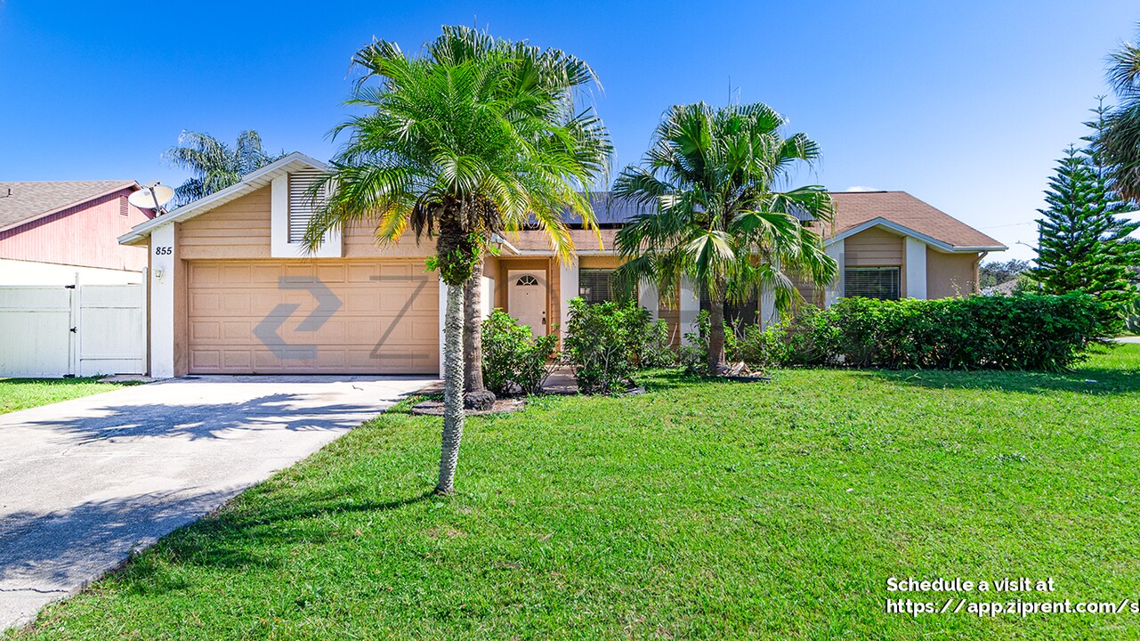 855 San Pedro Ct in Kissimmee, FL - Building Photo