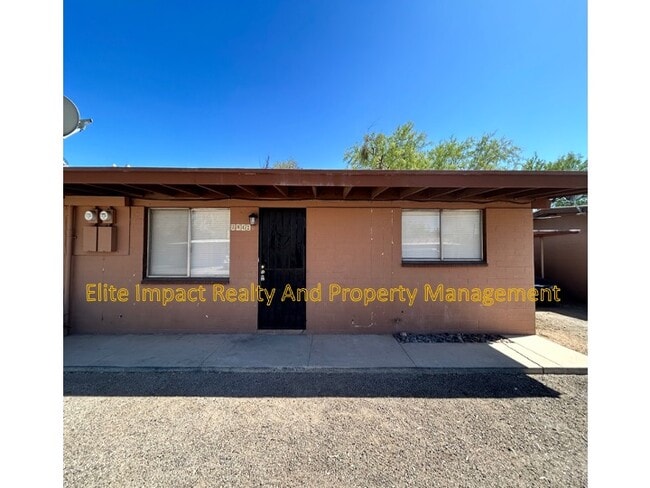 property at 3042 N Sparkman Blvd
