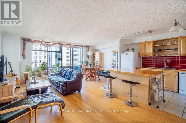 property at 135-1135 Marlee Ave
