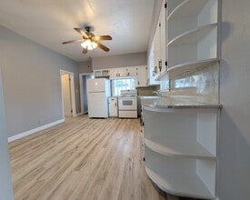 306 N State St in Appleton, WI - Building Photo - Building Photo