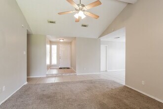 4306 Hickorygate Dr in Spring, TX - Building Photo - Building Photo