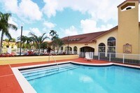 Building Photo - Pepper Cove Apartments in Miami, Florida