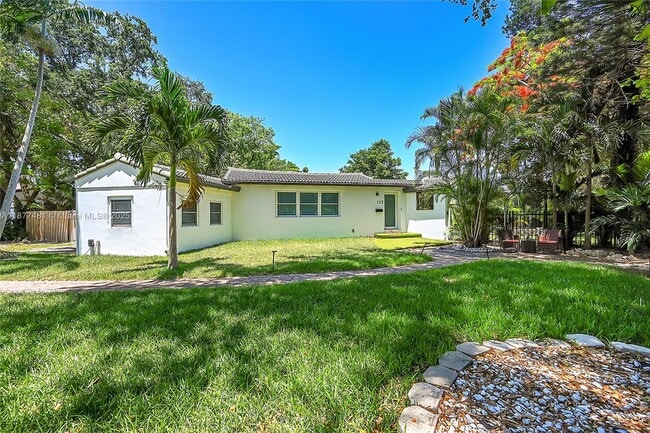 property at 15 NE 95th St