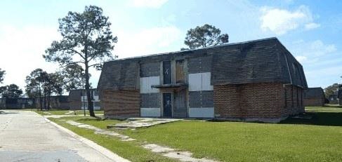 Peltier Gardens in New Orleans, LA - Foto de edificio - Building Photo