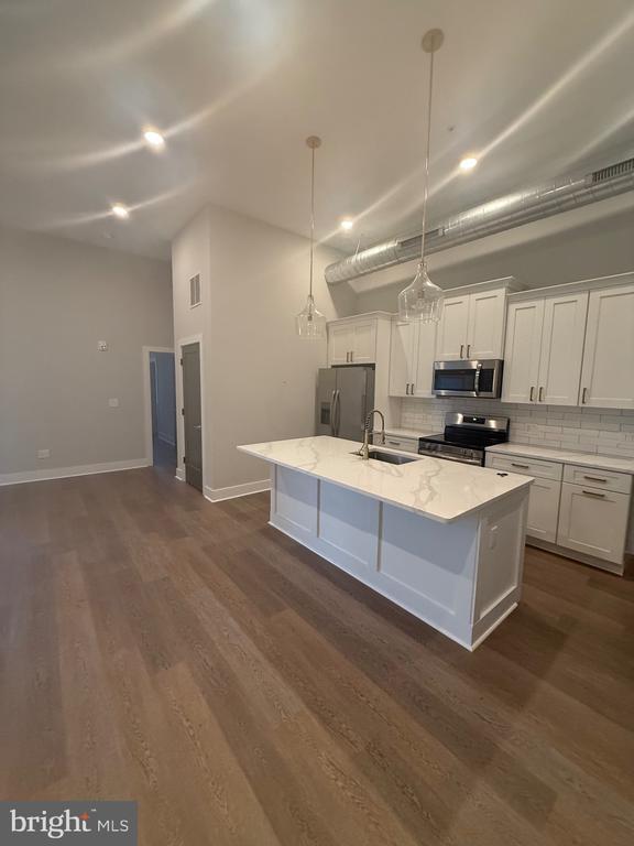 property at 5830 Henry Ave