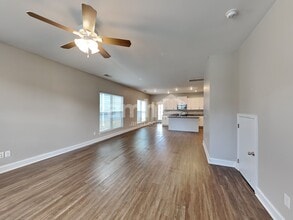 5211 Tupelo St in Nashville, TN - Foto de edificio - Building Photo