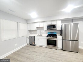 3105 Frisby St in Baltimore, MD - Building Photo