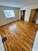 311 Edison Glen Terrace in Edison, NJ - Building Photo - Building Photo
