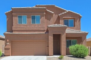 207 E Calle Vivaz in Green Valley, AZ - Building Photo