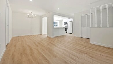 19607 N Danvers Rd in Lynnwood, WA - Building Photo - Building Photo