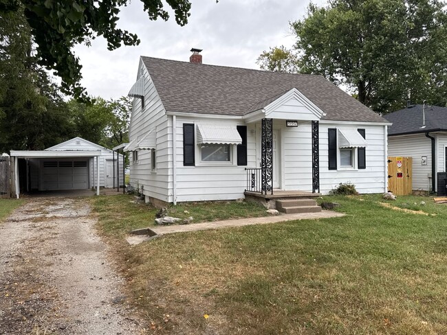 property at 2229 W Olive St