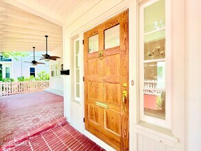 3008 Riverside Ave in Jacksonville, FL - Foto de edificio - Building Photo