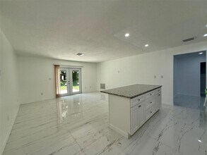 1617 Birch St in Lake Placid, FL - Foto de edificio - Building Photo