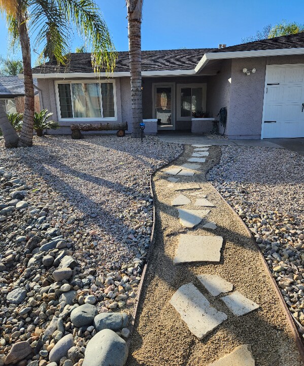 6055 Sierravale Way in Citrus Heights, CA - Building Photo