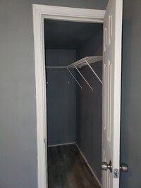 1049 Brantley Ave photo'