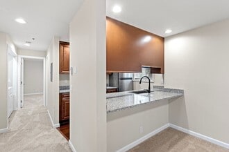 The Carriage House in Bothell, WA - Foto de edificio - Interior Photo