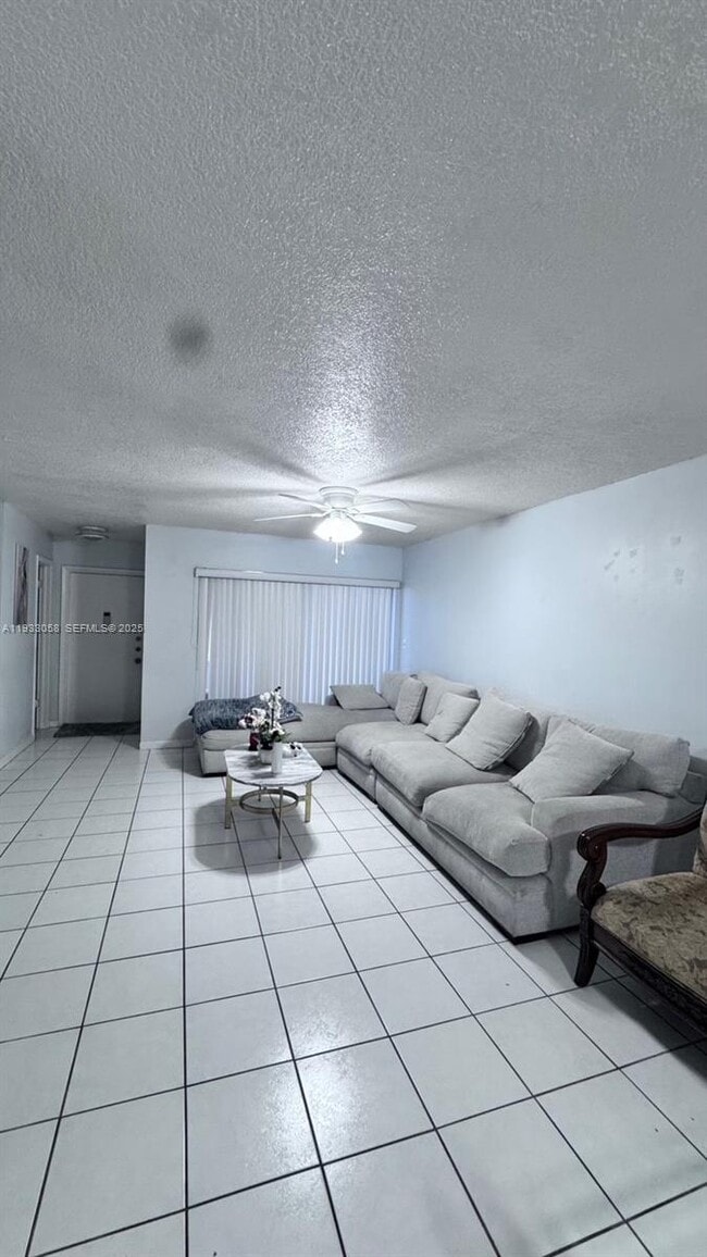 8325 SW 137th Ave in Miami, FL - Building Photo - Building Photo