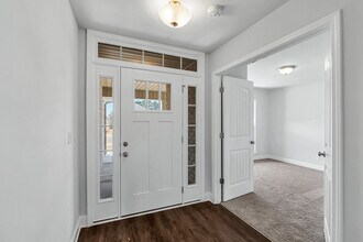 201 Abercorn Dr in Madison, AL - Building Photo - Building Photo