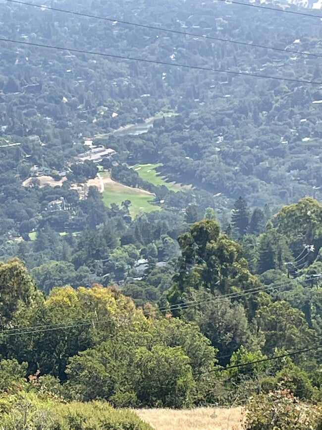 236 Lomas Cantadas, Unit In-Law in Orinda, CA - Foto de edificio - Building Photo