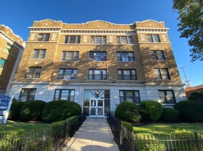 The Twin Oaks in East Orange, NJ - Building Photo - Building Photo