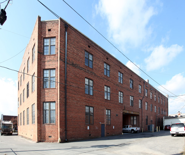 Austin Manor Apartments in Smithfield, NC - Building Photo - Building Photo