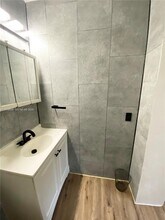 705 NE 87th St in Miami, FL - Building Photo - Building Photo