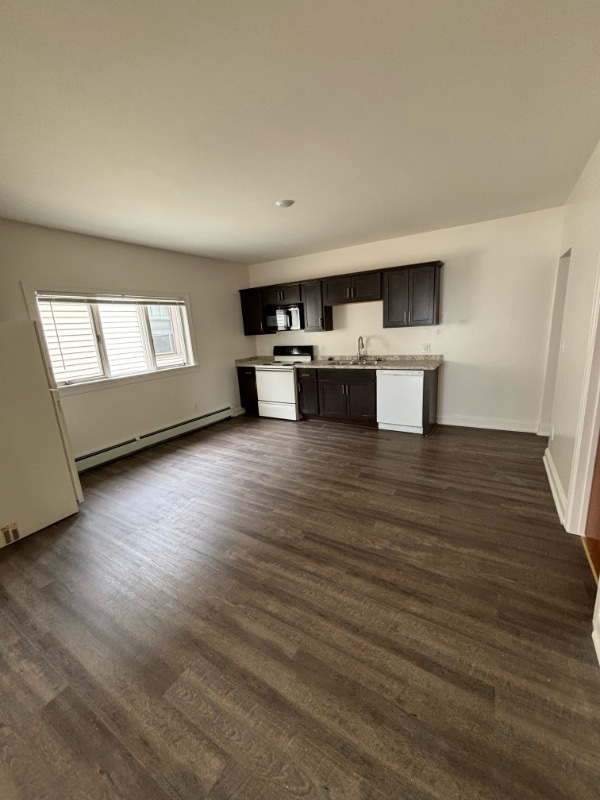 85 Laverack Ave in Depew, NY - Building Photo - Building Photo