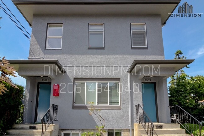 1301 S 7th St