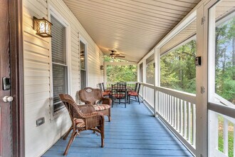 4497 McLain Cir in Acworth, GA - Building Photo - Building Photo