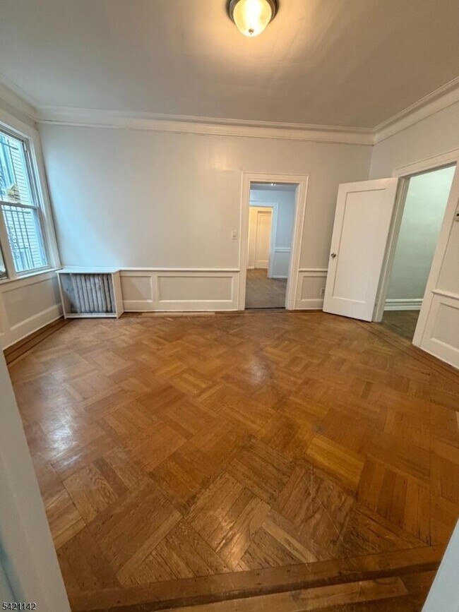 12 Patten Pl in Newark, NJ - Building Photo - Building Photo