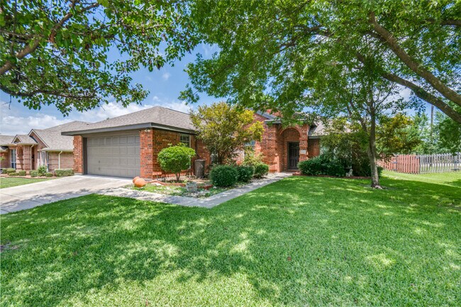 property at 1845 Avonlea Dr